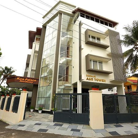 Hotel Kira Palace Residency Ernakulam Exteriér fotografie