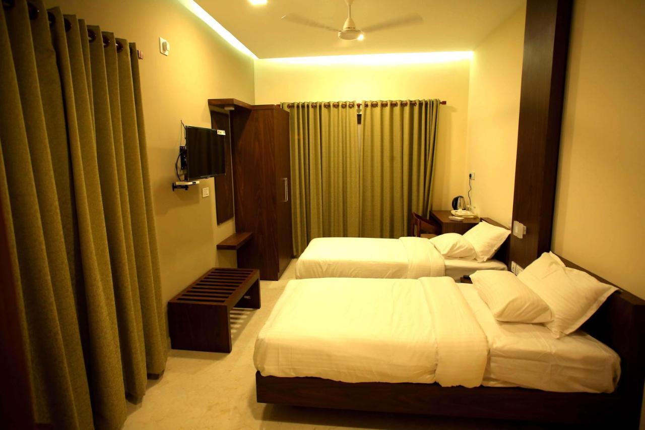 Hotel Kira Palace Residency Ernakulam Exteriér fotografie