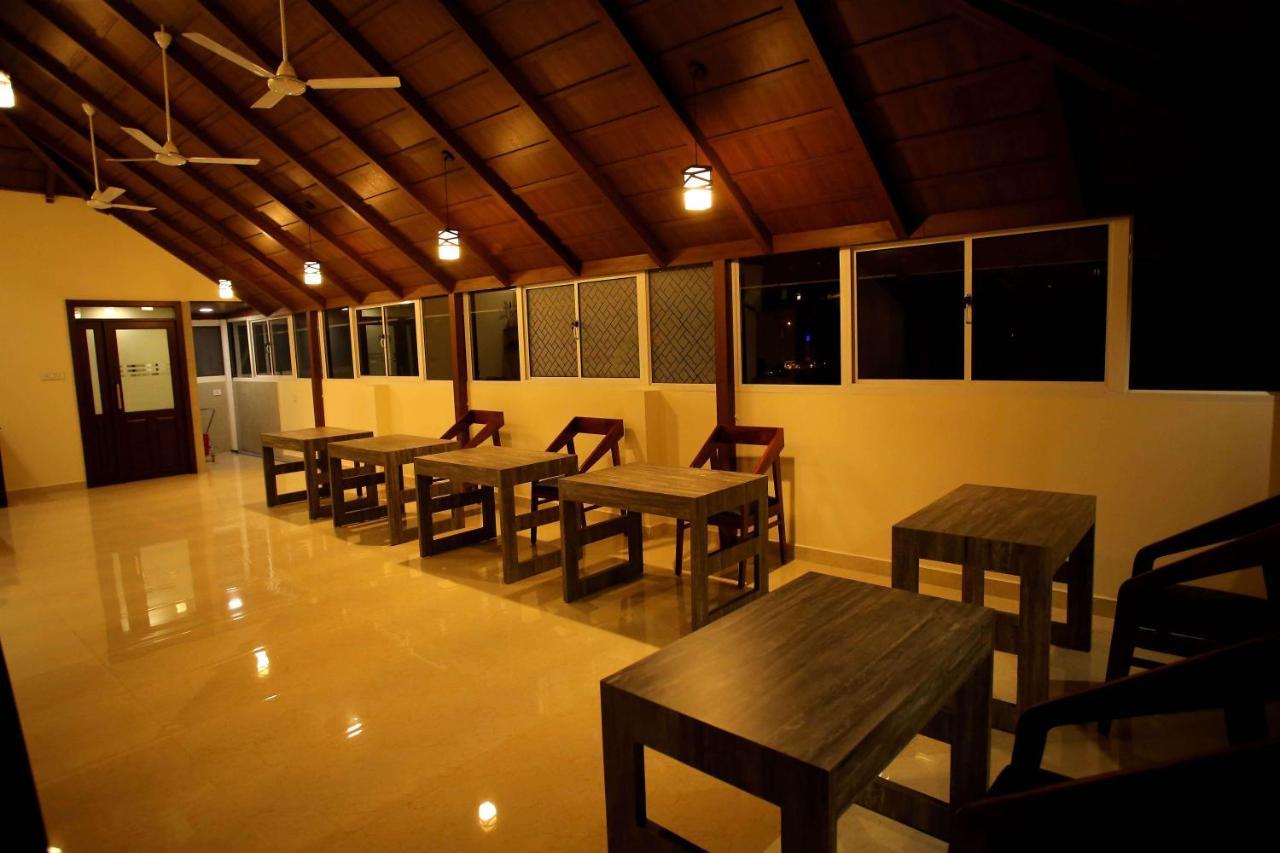 Hotel Kira Palace Residency Ernakulam Exteriér fotografie