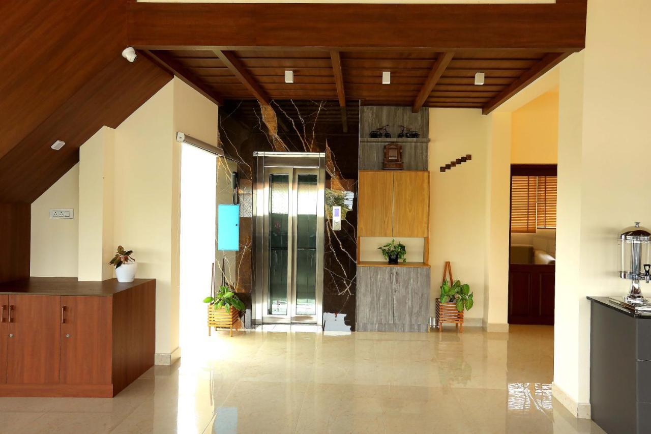 Hotel Kira Palace Residency Ernakulam Exteriér fotografie